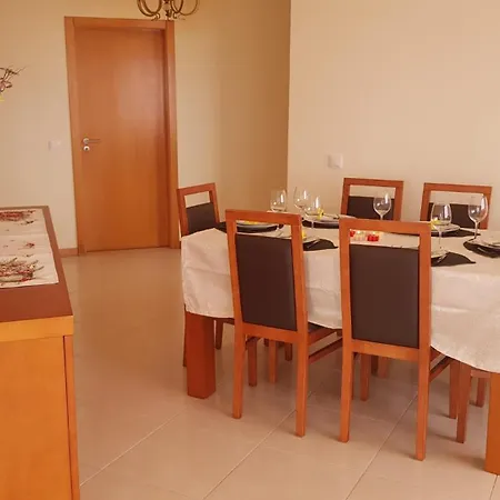 Remarkable 3-bed House In